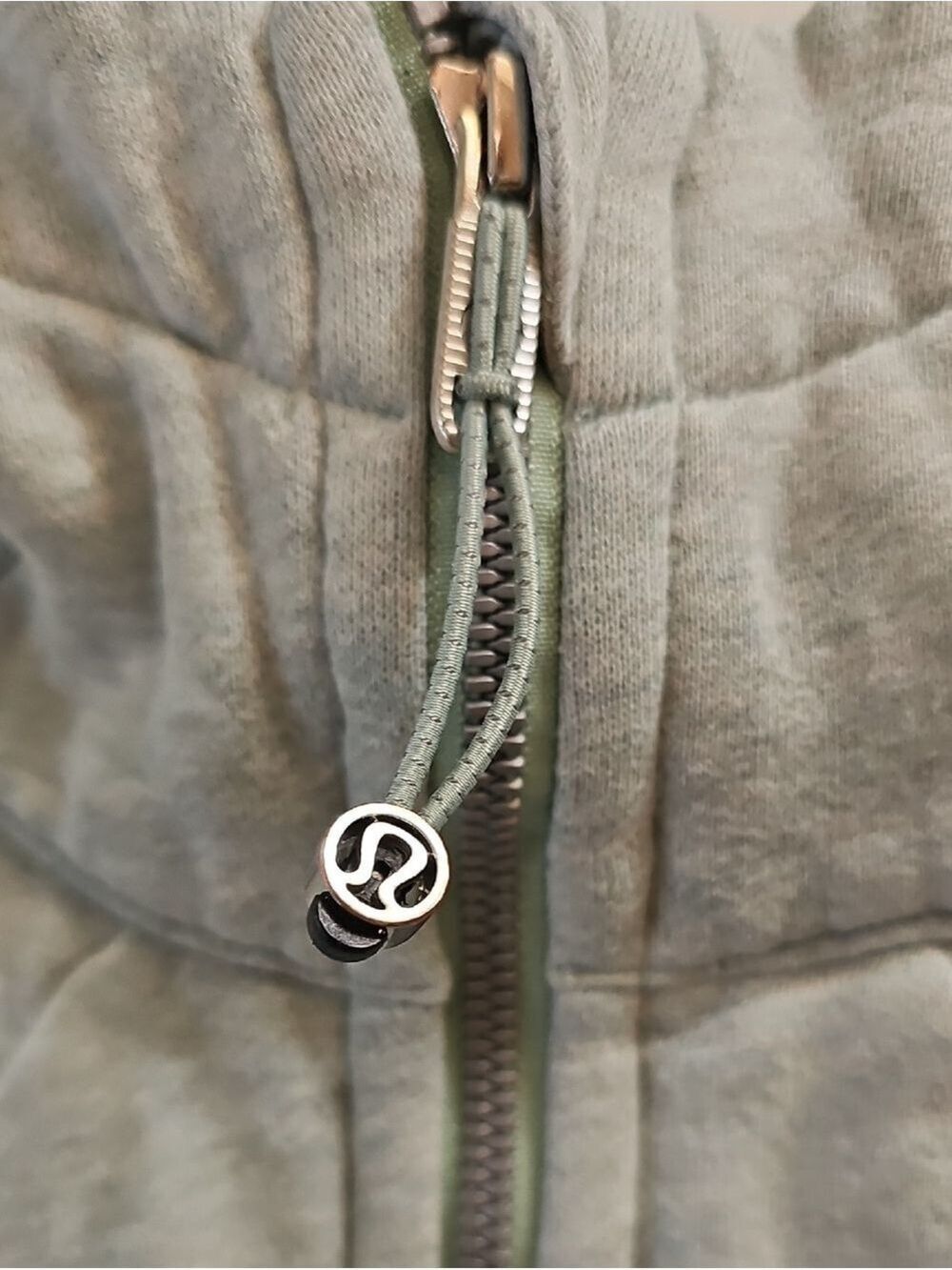 346. Lululemon Scuba Hoodie - Picture 2 of 9